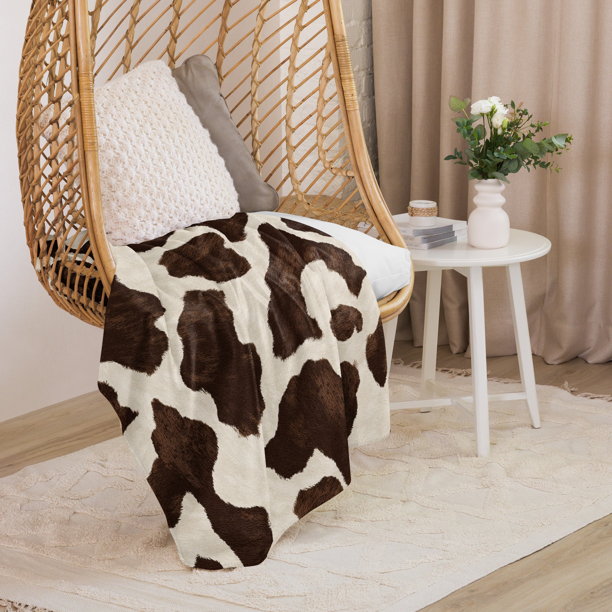 Cow print sherpa blanket with plush fleece reverse