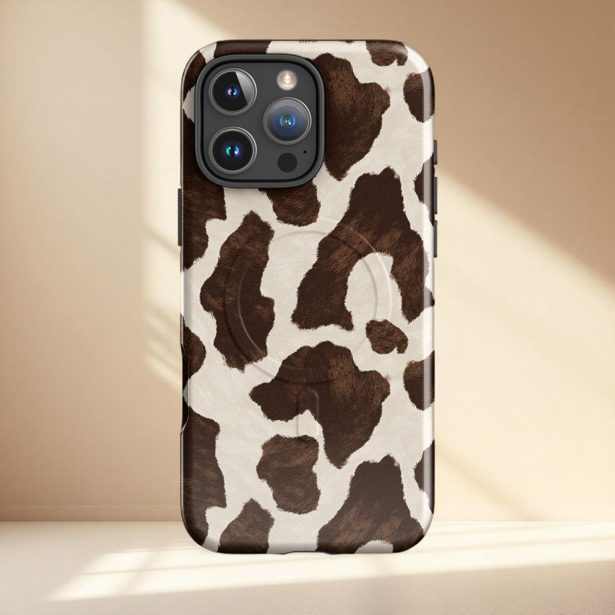 Protective MagSafe phone case compatible with iPhone 14–17